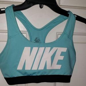 NIKE DRI FIT MEDIUM SUPPORT BRA WORK OUT TOP SIZE SMALL 👌 RACER BACK